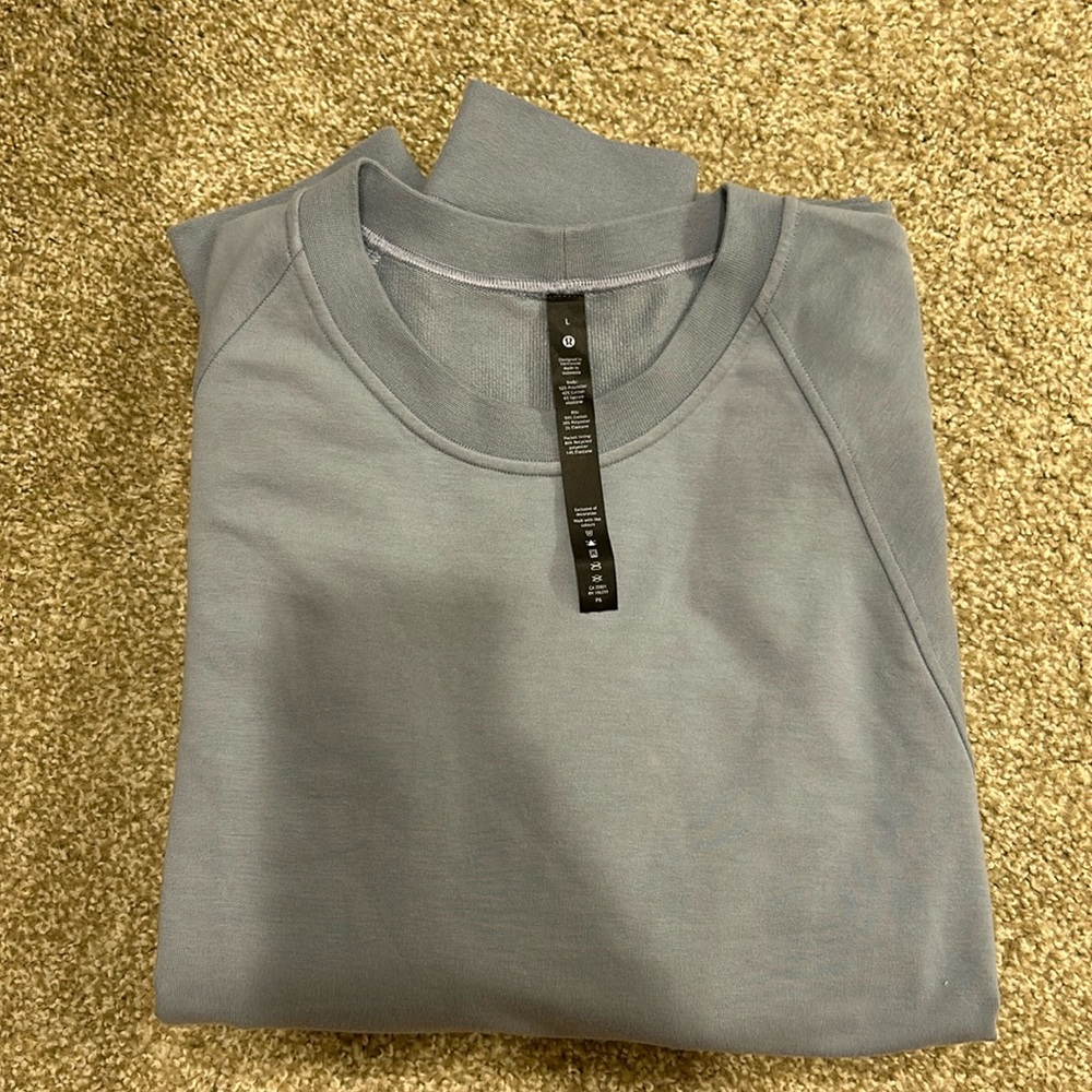 Lululemon Mens Gray/Blue Sweatshirt
